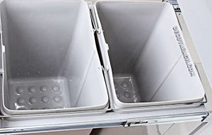 سطل زباله داخل کابینتی